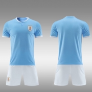 Coupe du monde 2022 Uruguay domicile maillots maillots d'entraînement maillots de match vêtements de sport pour enfants et adultes