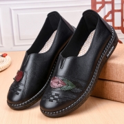 Vieilles chaussures en tissu de Pékin à semelles souples et légères chaussures en tissu tenis chaussures de femmes