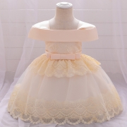 Petite fille robe princesse jupe 2023 euro - américain nouvelle épaule une parole fleur fille robe de mariée show dress Robes Vêtements pour enfants